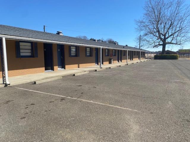 Andy Griffith Parkway Inn Mount Airy Exteriör bild